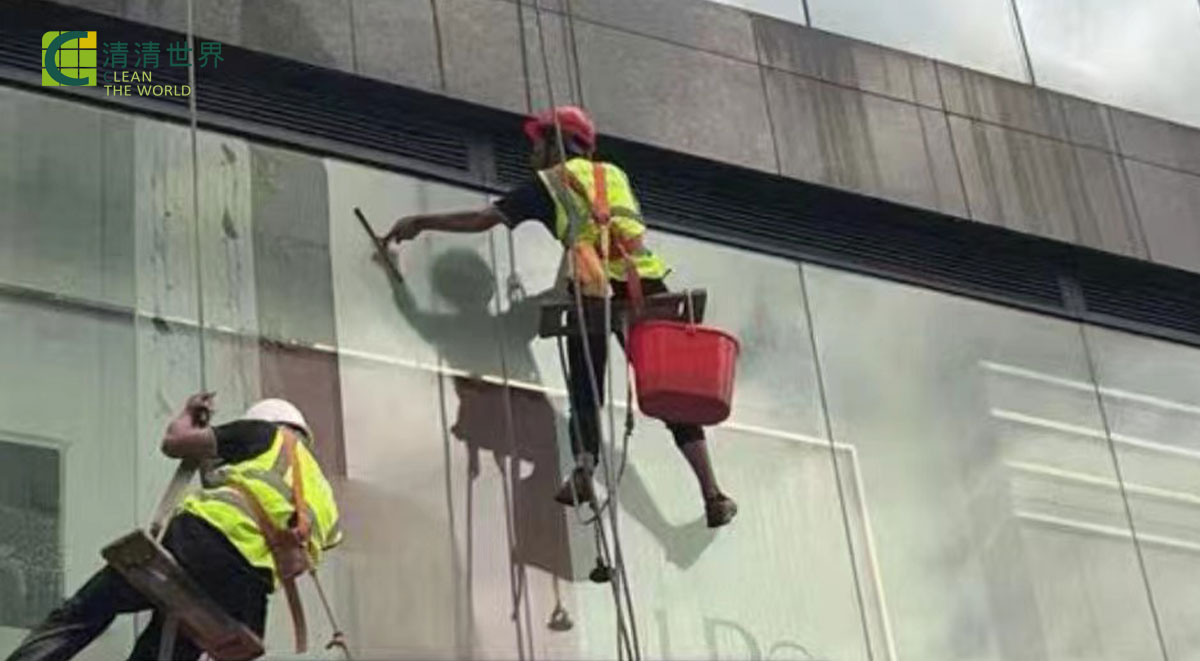 噴水池國貿(mào)廣場